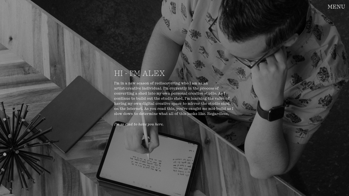 Screenshot of alexandersawyer.com