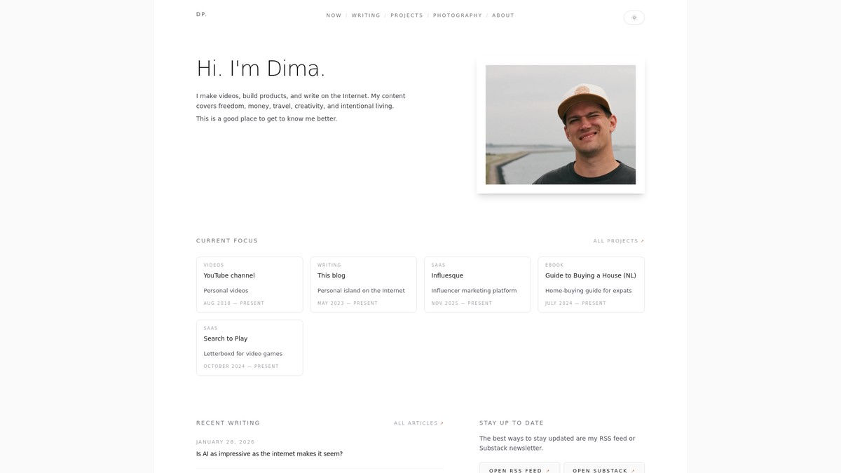 Screenshot of dpashutskii.com