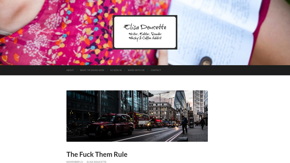 Screenshot of elisadoucette.com